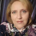 LanieC's avatar image